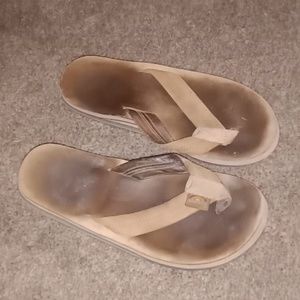 Rainbow flip flops sandals slip on size 7.5-8.5